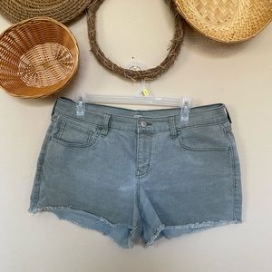 Old navy olive green shorts